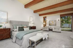 7816 NE 32nd St, Medina, WA 98039 - Photo 24