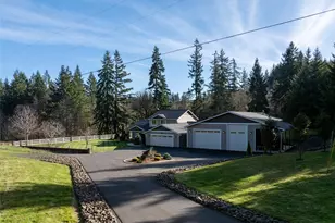 134 8 Macronovic Rd, Chehalis, WA 98532 - Photo 2