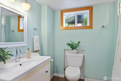 910 9th Avenue N, Edmonds, WA 98020 - Photo 28