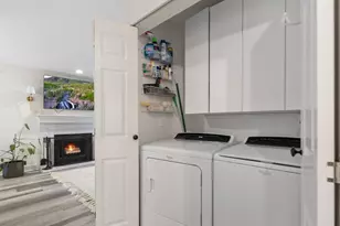 455 Newport Way NW, Issaquah, WA 98027 - Photo 18