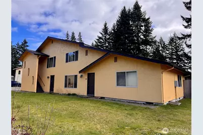 1125 N 13th Street #D-16, Shelton, WA 98584 - Photo 2