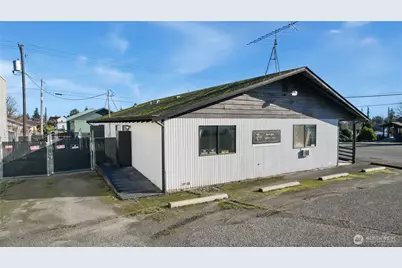 1218 S C Street, Port Angeles, WA 98363 - Photo 4