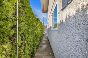 6325 Evergreen Wy, Everett, WA 98203 - Photo 14