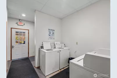 6325 Evergreen Way, Everett, WA 98203 - Photo 18