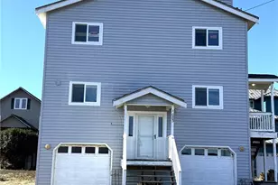 1083 Ocean Shores Blvd SW, Ocean Shores, WA 98569 - Photo 1