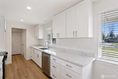 1464 S 303rd Street, Federal Way, WA 98003 - Photo 6