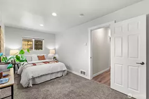 18121 12th Ave NE, Shoreline, WA 98155 - Photo 12