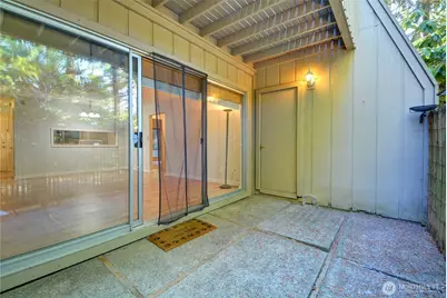 4807 180th Street SW #E105, Lynnwood, WA 98037 - Photo 18