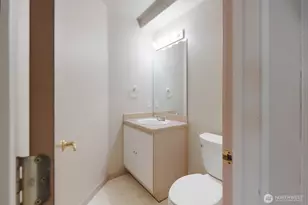 833 Blueberry Ln, Bellingham, WA 98229 - Photo 16