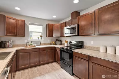 1017 W Main Street #C102, Monroe, WA 98272 - Photo 6