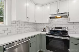 20511 Greening Rd, Bothell, WA 98012 - Photo 8