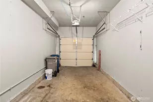 4020 S 222nd Pl, Kent, WA 98032 - Photo 2