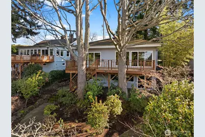 15233 22nd Avenue SW, Burien, WA 98166 - Photo 1