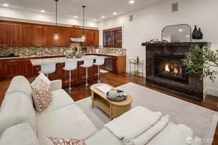 14424 SE 17th St, Bellevue, WA 98007 - Photo 12