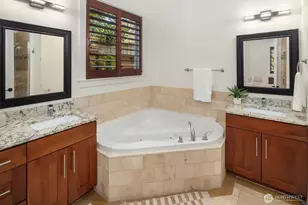 14424 SE 17th St, Bellevue, WA 98007 - Photo 36