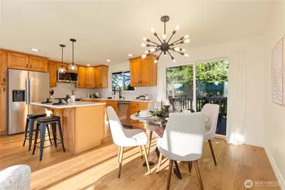 11306 25th Avenue SW, Seattle, WA 98146 - Photo 10