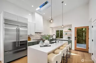 12639 Shorewood Dr SW, Burien, WA 98146 - Photo 10