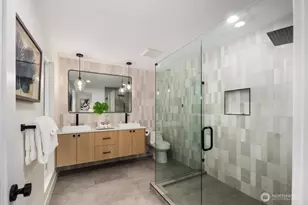 12639 Shorewood Dr SW, Burien, WA 98146 - Photo 16