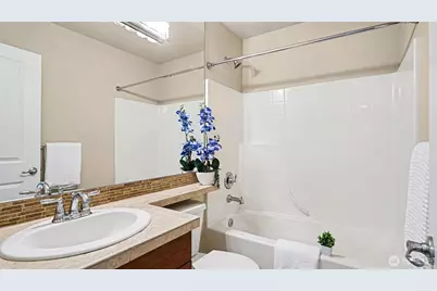 278 Vashon Place NE, Renton, WA 98059 - Photo 32