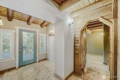 58 211th Place SE, Sammamish, WA 98074 - Photo 4