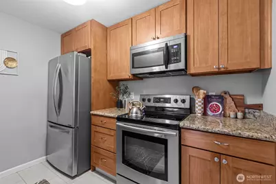 515 S 323rd Place #16-D, Federal Way, WA 98003 - Photo 10