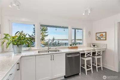 322 S Forest Street, Bellingham, WA 98225 - Photo 12