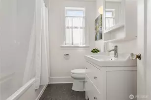 322 S Forest St, Bellingham, WA 98225 - Photo 20