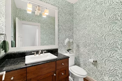 9026 NE 127th Place, Kirkland, WA 98034 - Photo 14