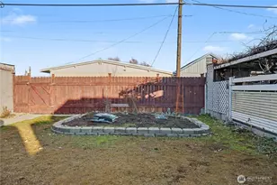 160 G St NE, Ephrata, WA 98823 - Photo 30
