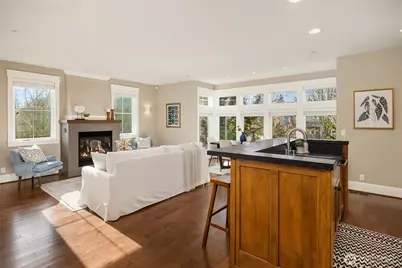 328 Ericksen Avenue NE #R2, Bainbridge Island, WA 98110 - Photo 18