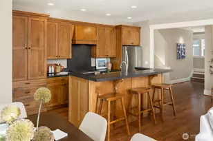 328 Ericksen Ave NE, Bainbridge Island, WA 98110 - Photo 16