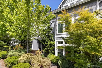 328 Ericksen Avenue NE #R2, Bainbridge Island, WA 98110 - Photo 4