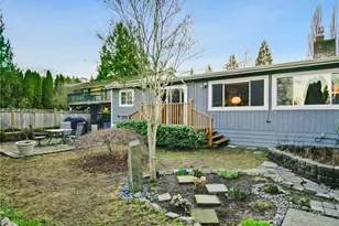 9240 Sand Point Way NE, Seattle, WA 98115 - Photo 34