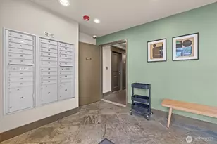 22910 90th Ave W, Edmonds, WA 98026 - Photo 30