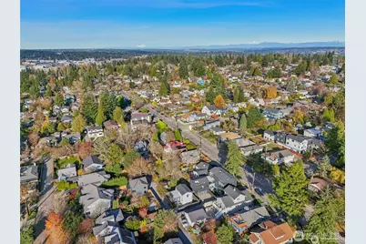 8605 5th Avenue NE #B, Seattle, WA 98115 - Photo 36