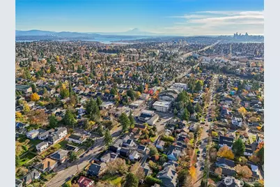 8605 5th Avenue NE #B, Seattle, WA 98115 - Photo 34