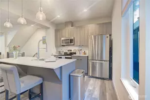 5750 230th St SW, Mountlake Terrace, WA 98043 - Photo 10