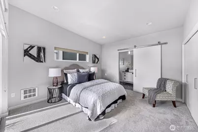 2661 NW 64th Street, Seattle, WA 98107 - Photo 8