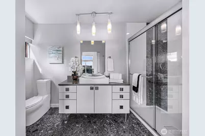 2661 NW 64th Street, Seattle, WA 98107 - Photo 10