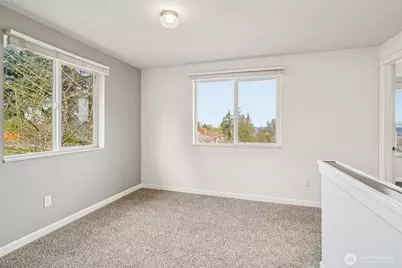 11839 79th Avenue S, Seattle, WA 98178 - Photo 10