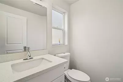 11839 79th Avenue S, Seattle, WA 98178 - Photo 8