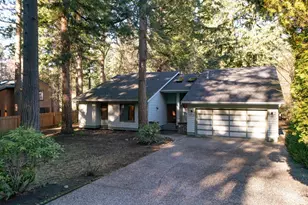 413 Viewcrest Rd, Bellingham, WA 98229 - Photo 2