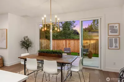 13662 NE 101st Street, Kirkland, WA 98033 - Photo 8