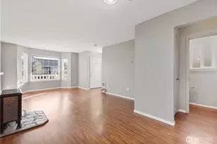 209 S Cedar St, Buckley, WA 98321 - Photo 4