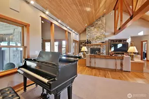 1975 Hillvista Pl, Freeland, WA 98249 - Photo 8