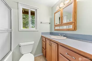 8529 37th Ct SE, Lacey, WA 98503 - Photo 20