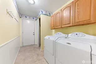 8529 37th Ct SE, Lacey, WA 98503 - Photo 16