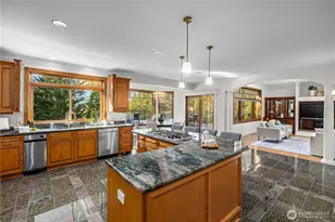 6529 161st Pl SE, Bellevue, WA 98006 - Photo 8