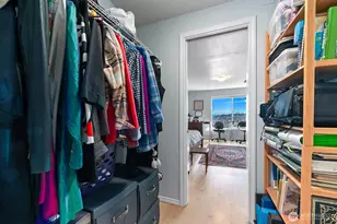 467 Newton St, Seattle, WA 98109 - Photo 20