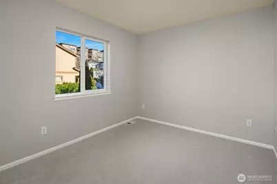 1918 24th Avenue NE, Issaquah, WA 98029 - Photo 20